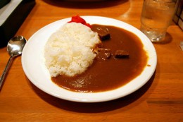 800px-Curry_rice_by_Hyougushi_in_Kyoto.jpg