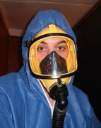 477px-Asbestos_mask.jpg